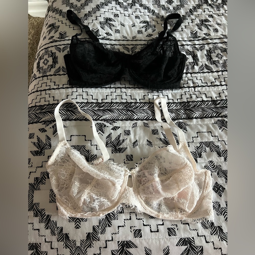 Victoria’s Secret Unlined Demi Bras (2) Size 34G